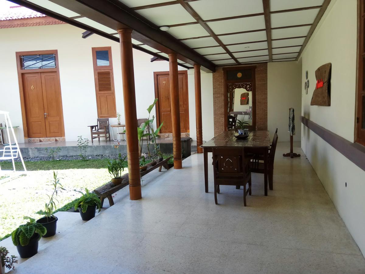 Doeloerkoe Homestay *